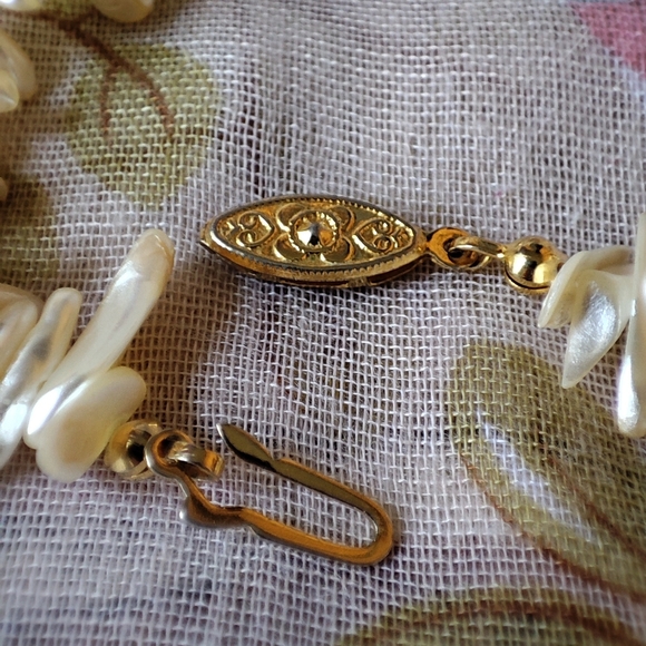 Pearl Icicle Biwa Stick Creamy White Vintage Necklace Gold Tone Clasp EUC - Picture 8 of 10